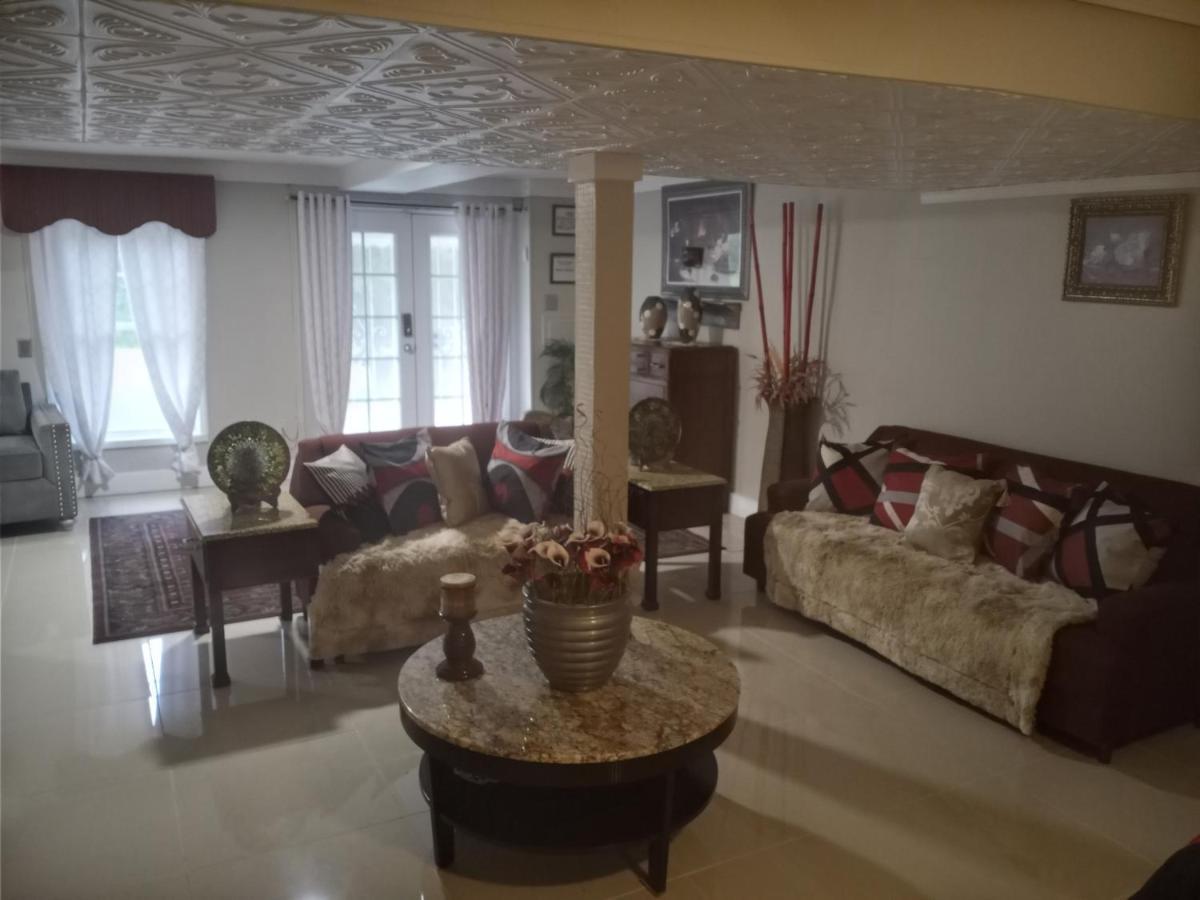 Cozy Mobay Bed and Breakfast Hampton Εξωτερικό φωτογραφία